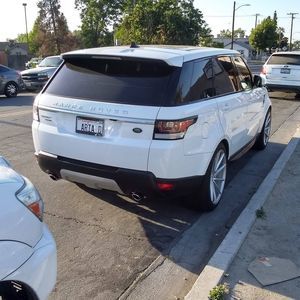 Meet your Posher, Kenyon